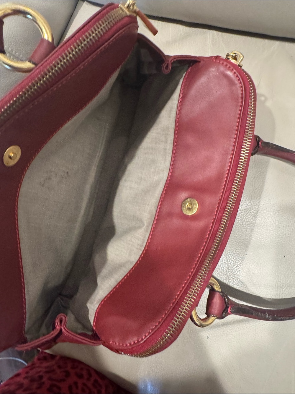 Marc Jacobs Deep Burgundy Leather Blake Satchel with Gold Hardware - Picture 11 of 13